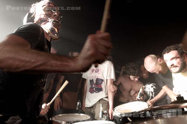LIGHTNING BOLT - 2015-06-30 - PARIS - Trabendo - 